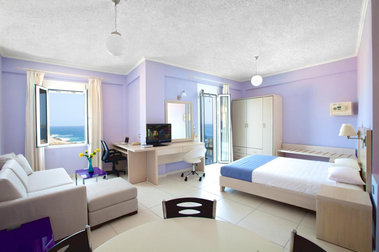 Giorgi'S Blue Apartments Kalathas Ruang foto